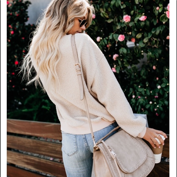 ISADORA Sherpa Pullover - Picture 6 of 8